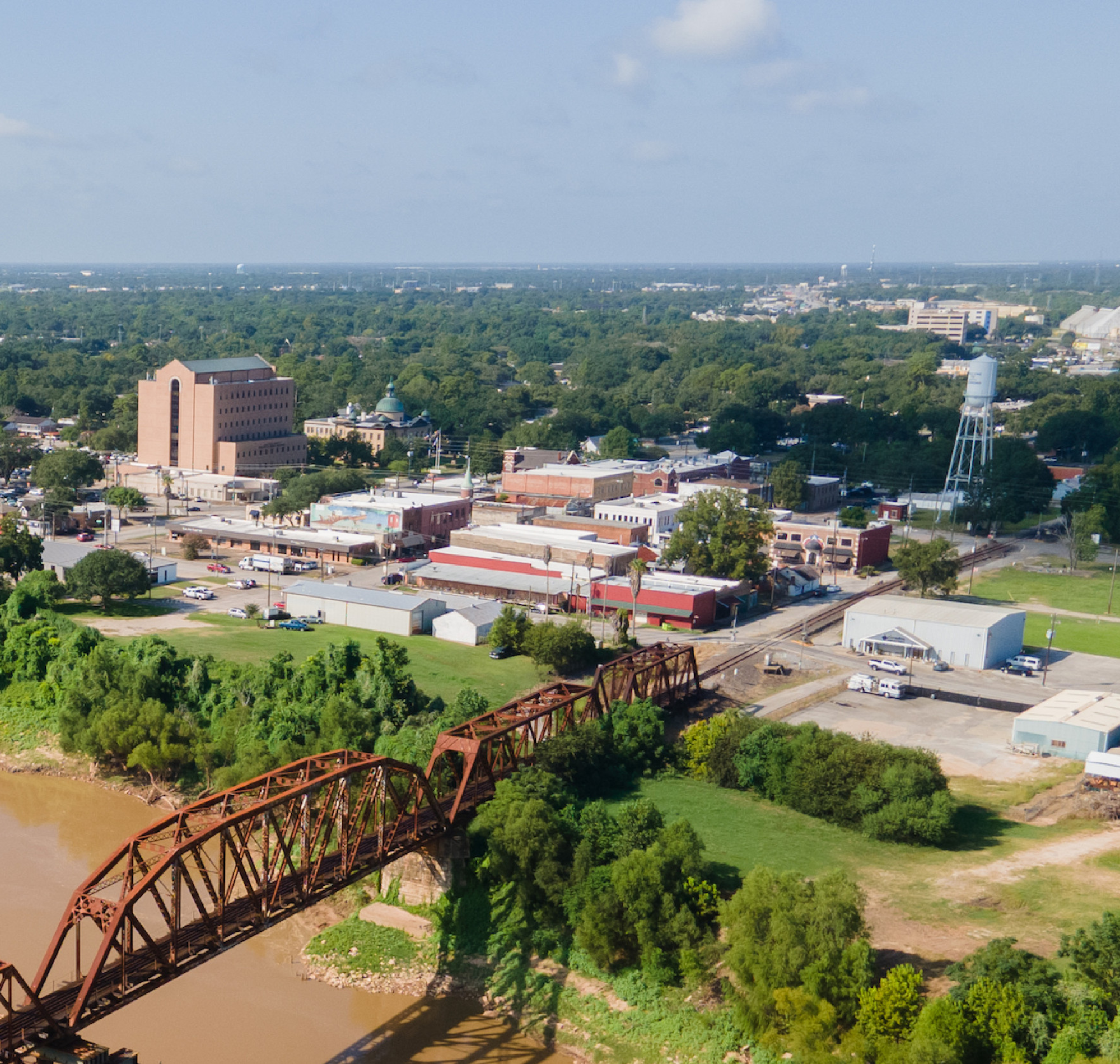 image_2025-12-12_100601533